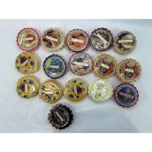 LOT of‎ 16 YANKEE CANDLE  Wax Potpourri Tarts MELTS 0.8oz Retired Fruit & Flower - Picture 1 of 9